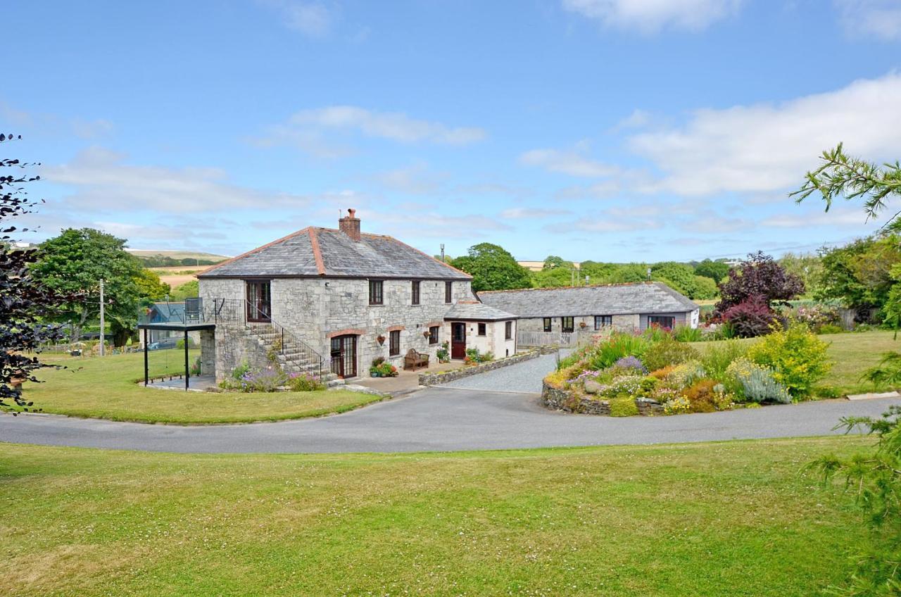 Maple & Beech Barns Apartment Truro Exterior photo